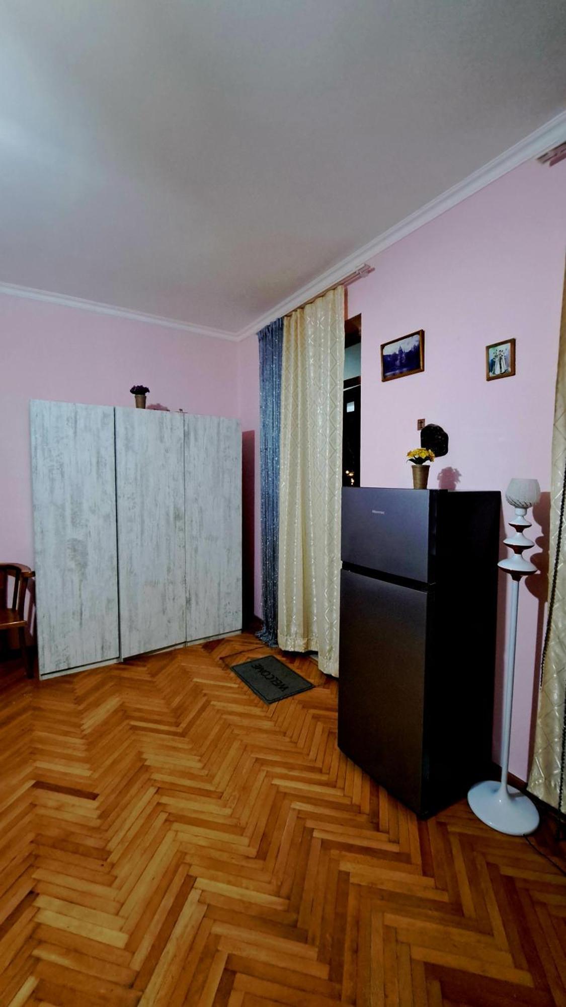 Апартаменти Красивый дом в старом Тбилиси Номер фото